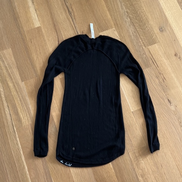 Lululemon Black Sweater 2 - Picture 6 of 6
